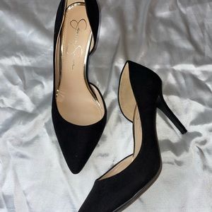 Jessica Simpson Black Pumps - size 8